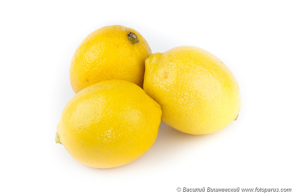 Citrus_limon_2010_0202_1625.jpg - Спелые сочные фрукты на белом фоне. Изолированно. Ripe juicy fruit on a white background. Cut Out